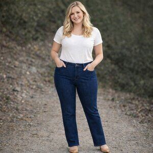 Old Navy The Diva Jeans Womens 18 Cotton Flat Front Pockets Mid Rise Tapered Leg